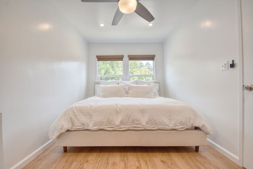 More Photos Of 1717-1721 Morton Ave, Los Angeles Apartments For Sale