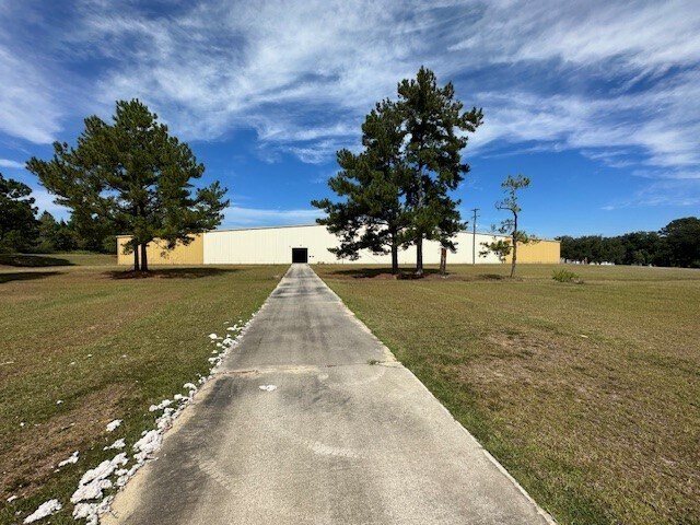 Primary Photo Of 3031 Veterans Pky S, Moultrie Unknown For Lease