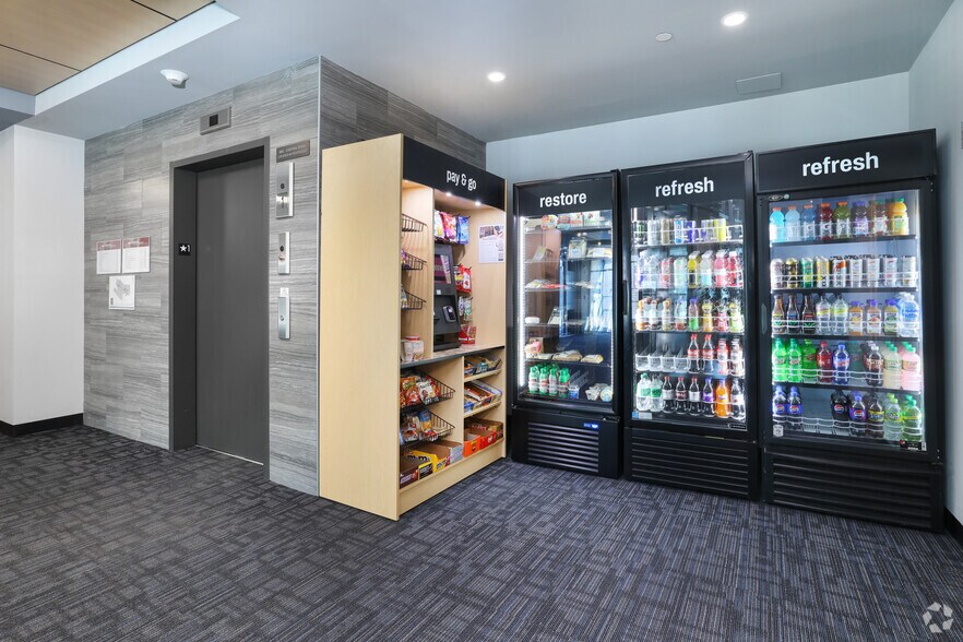 More Photos Of 48 Dunham Rd, Beverly Office For Lease