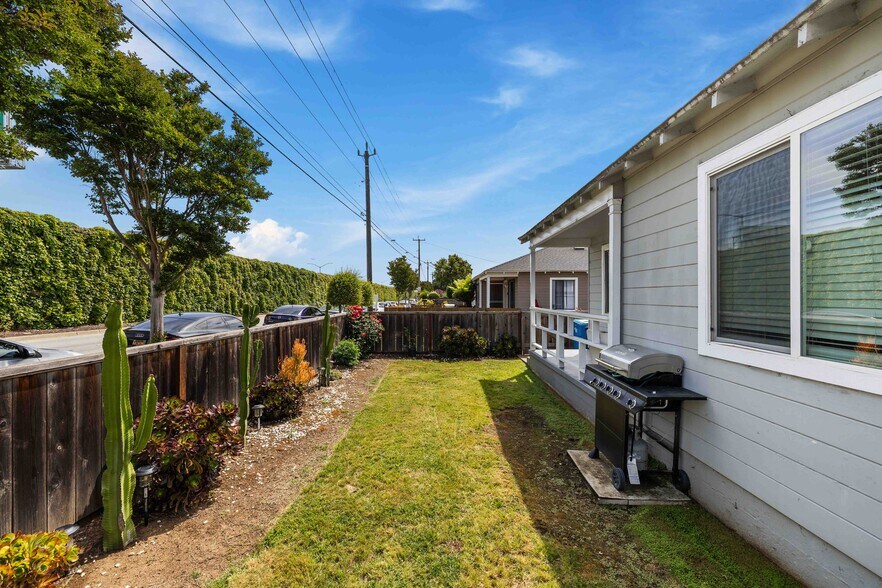 More Photos Of 451 Rollins Rd, Burlingame Multifamily For Sale