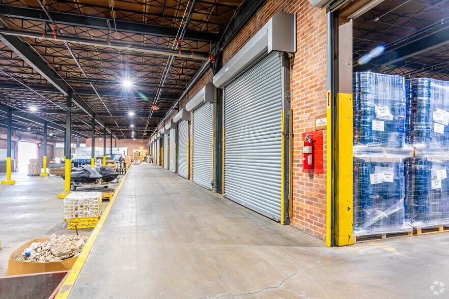 More Photos Of 200 Kelsey Ave, Ewing Warehouse For Lease