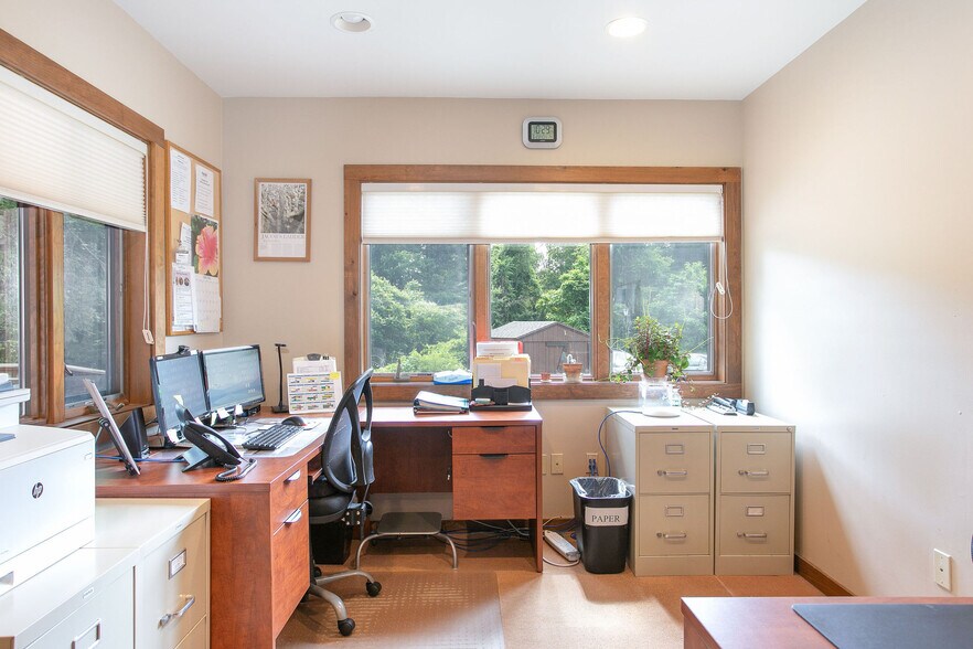 More Photos Of 2049 S Undermountain Rd, Sheffield Schools For Sale