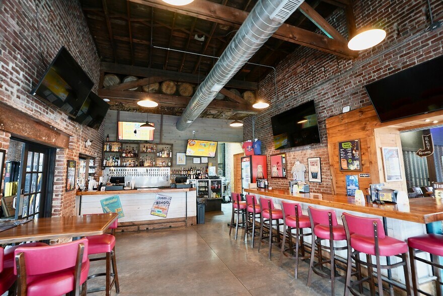 More Photos Of 137 S Madison Ave, Greenwood Storefront For Sale