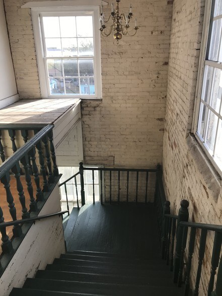 More Photos Of 1906 N Armenia Ave, Tampa Loft Creative Space For Lease