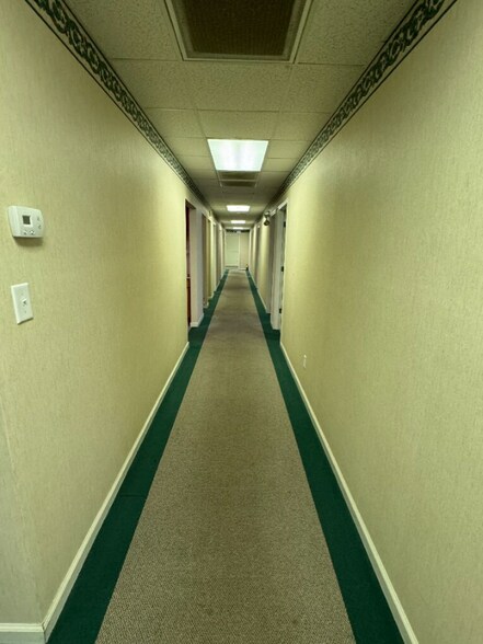 More Photos Of 103 Industrial Park Dr, Perry Distribution For Lease