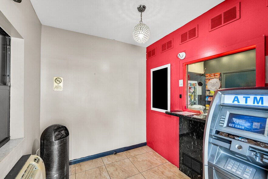 More Photos Of 841 N Krome Ave, Homestead Hotel For Sale