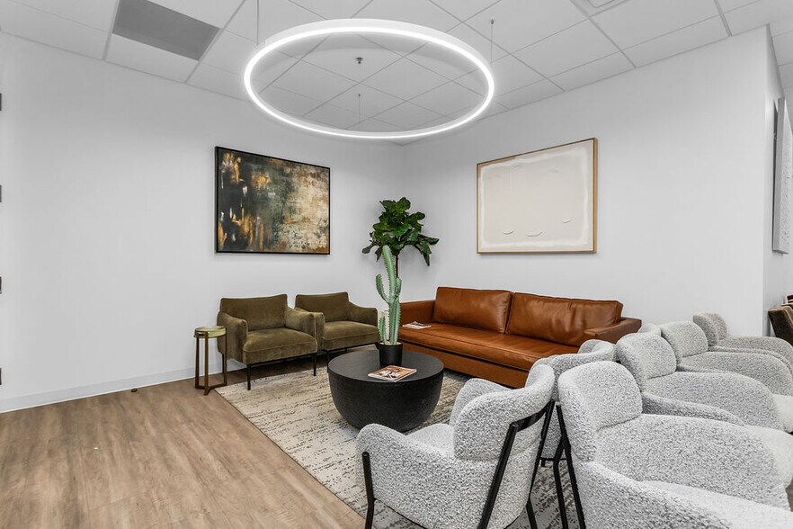 More Photos Of 5060 Tennyson Pky, Plano Medical For Sale