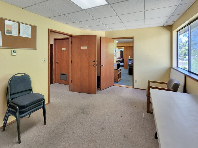 More Photos Of 520 E Whidbey Ave, Oak Harbor Medical For Sale