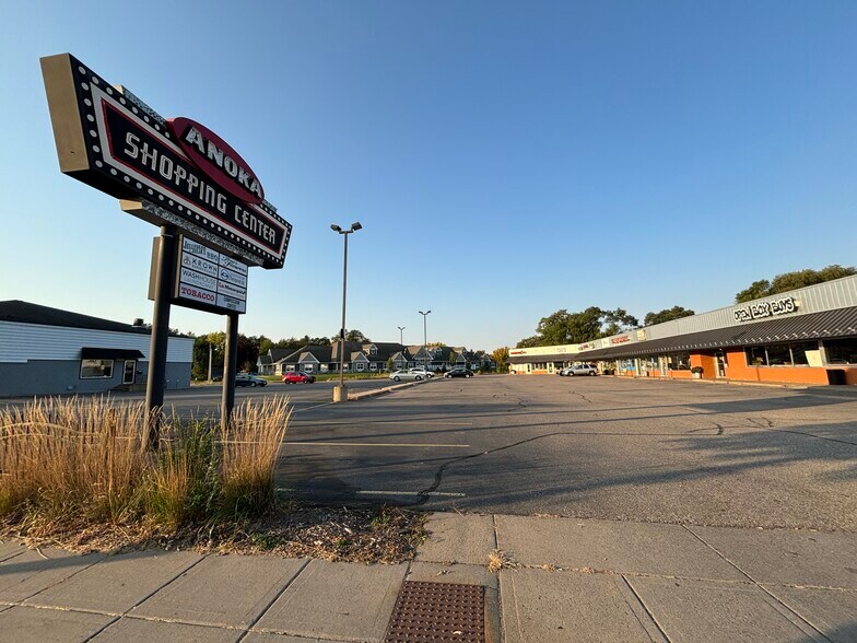 More Photos Of 500 W Main St, Anoka Unknown For Lease