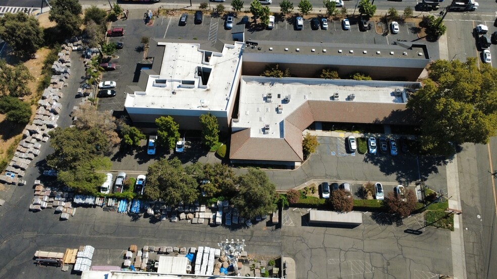 More Photos Of 3451 Longview Dr, Sacramento Office For Sale