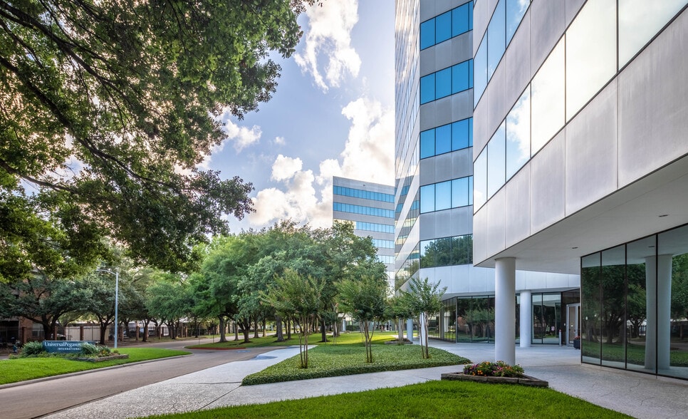 More Photos Of , Houston Office For Sale