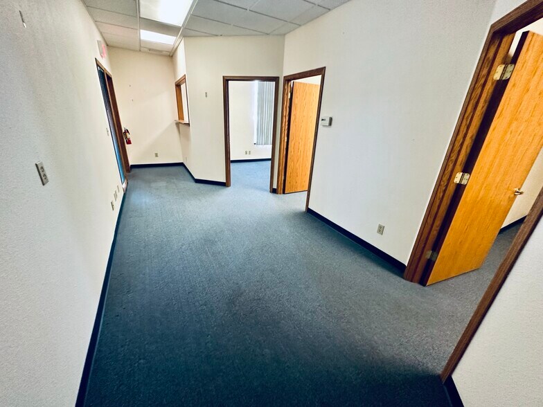 More Photos Of 885 Western Ave, Fond Du Lac Medical For Lease