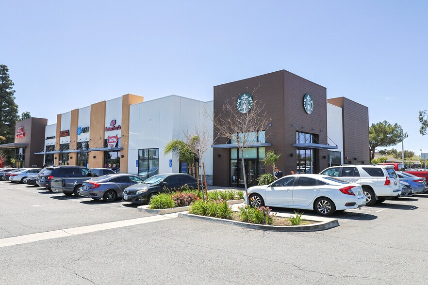 More Photos Of 9885 Sierra Ave, Fontana Storefront For Lease