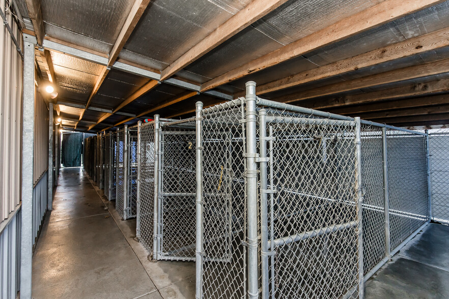 More Photos Of 12344 Kennel Dr, Junction City Specialty For Sale