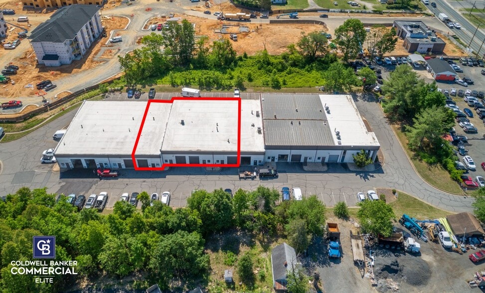 More Photos Of 100-506 Interstate Business Park, Fredericksburg Warehouse For Lease