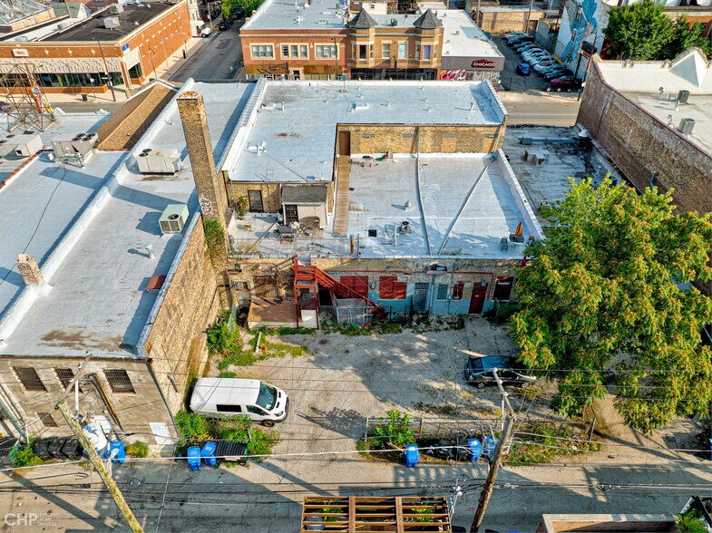 More Photos Of 1721 W Chicago Ave, Chicago Storefront Retail Residential For Lease