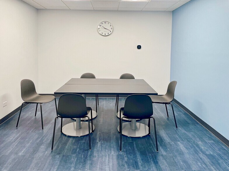 More Photos Of 7777 W Lincoln Hwy, Frankfort Coworking Space