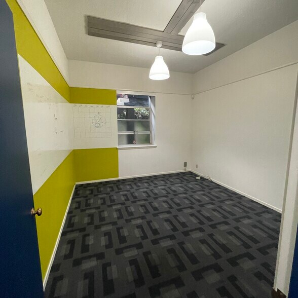 More Photos Of 12-20 N San Mateo Dr, San Mateo Medical For Lease