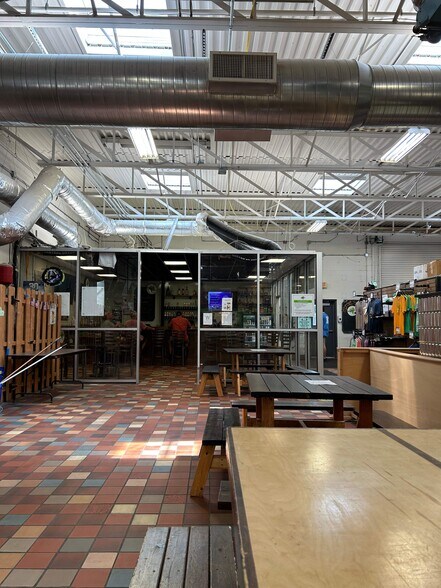 More Photos Of 115 Game Rd, Syracuse Warehouse For Lease