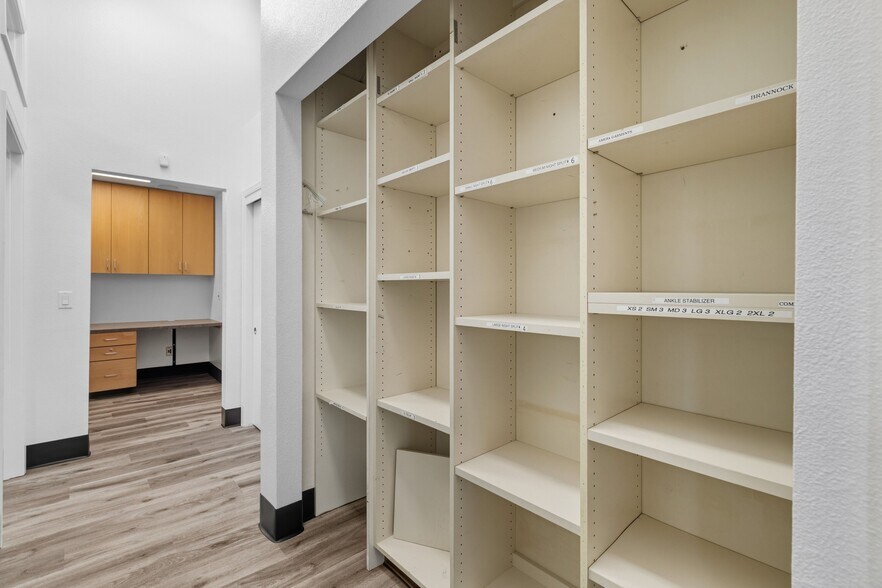 More Photos Of 47 Penny Ln, Watsonville Medical For Sale