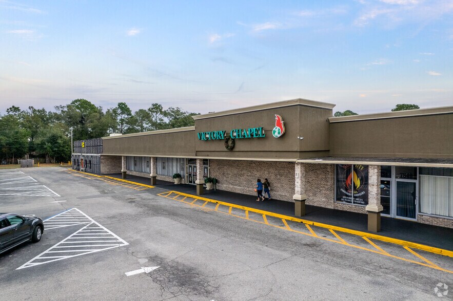 More Photos Of 7830-7846 Normandy Blvd, Jacksonville Specialty For Sale