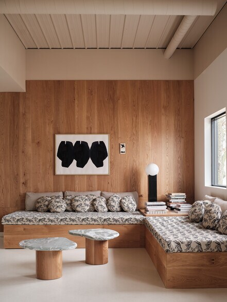 More Photos Of 3 Leonard St NE, Grand Rapids Light Manufacturing For Sale