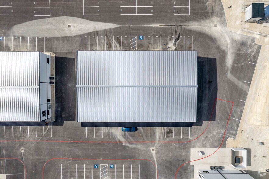 More Photos Of 529 E US HWY, Boerne Unknown For Lease