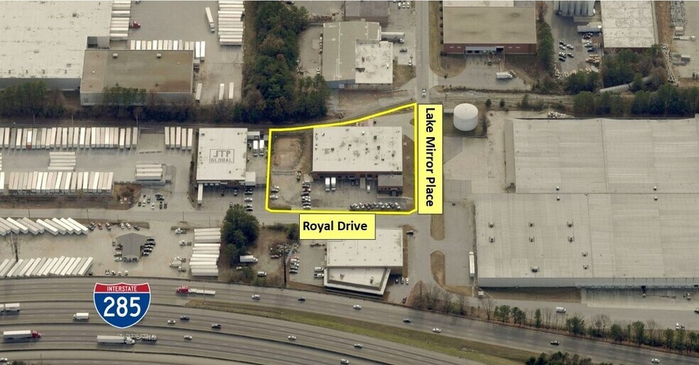 More Photos Of 132 Royal Dr, Forest Park Refrigeration Cold Storage For Sale