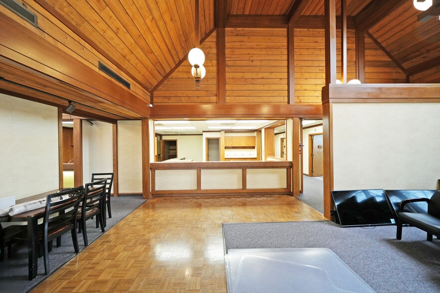 More Photos Of 401 S 12th Ave, Yakima Medical For Sale