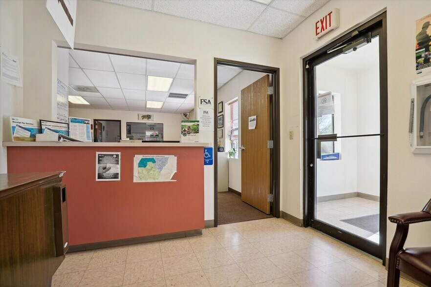 More Photos Of 628 W 5th St, Cortez Office For Sale