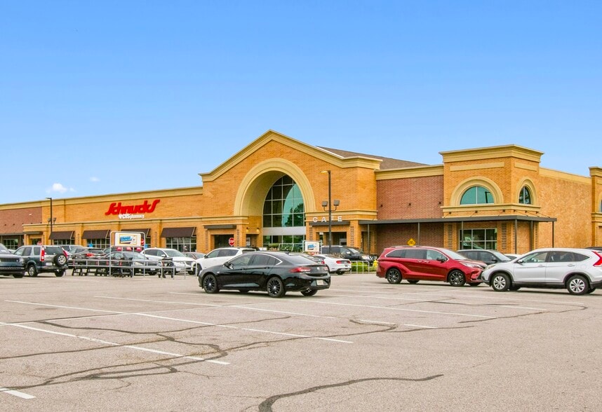 More Photos Of Manchester Rd, Saint Louis Unknown For Lease