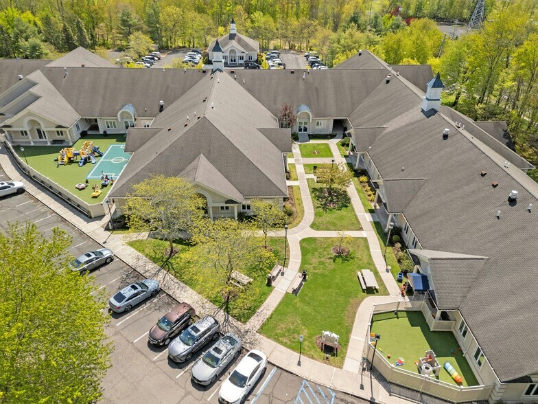 More Photos Of 76 Stirling Rd, Warren Office For Sale
