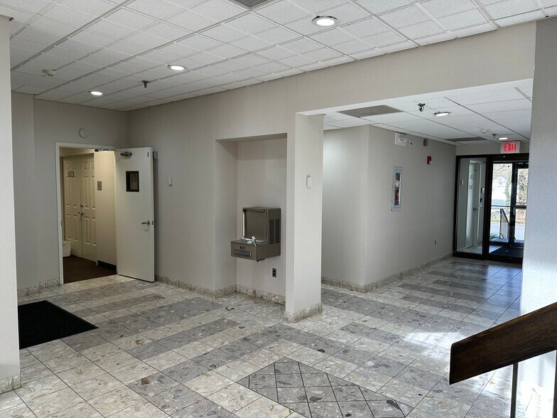 More Photos Of 1200 Tices Ln, East Brunswick Office For Lease