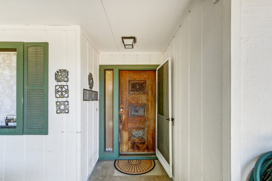 More Photos Of 4833 College Oak Dr, Sacramento Multifamily For Sale