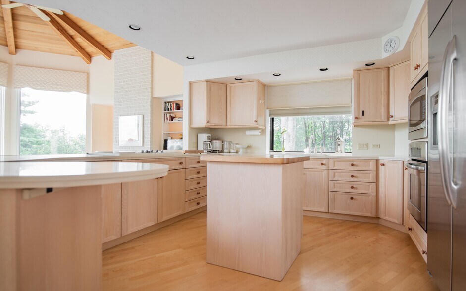 More Photos Of 931 Upland Rd, Williamsport Specialty For Sale