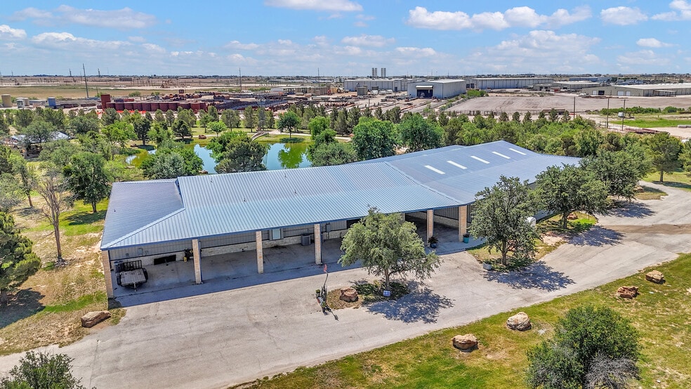 Primary Photo Of 2828 Interstate 20, Midland Flex For Sale