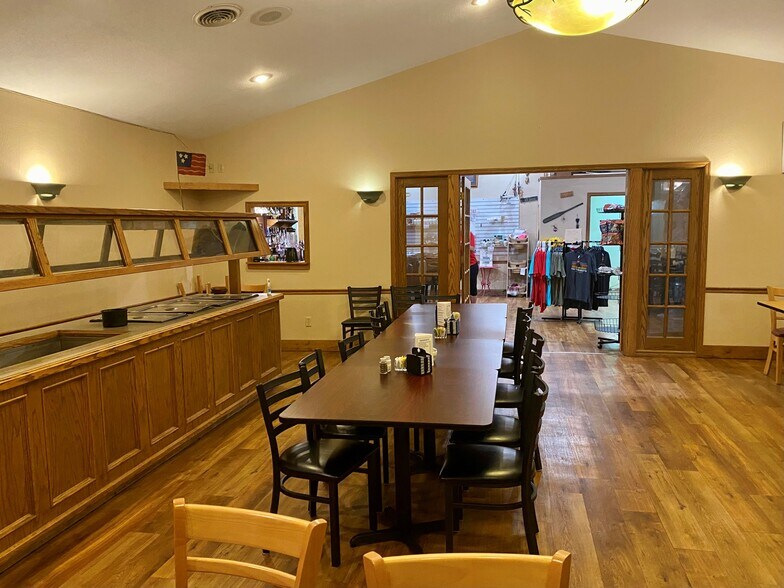 More Photos Of 117 S Main St, Chamberlain Restaurant For Sale
