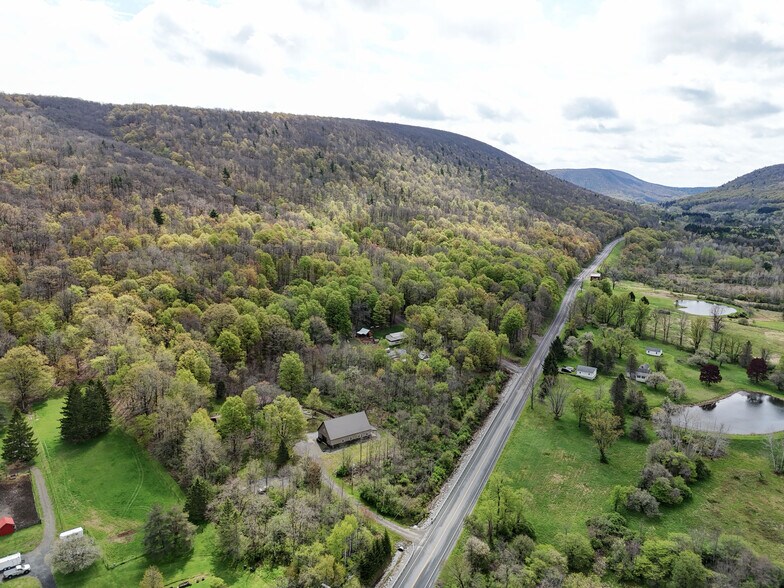 More Photos Of 5685 County Road 33, Canandaigua Specialty For Sale