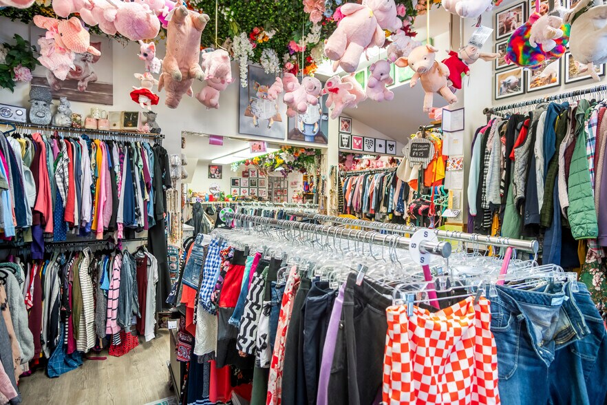 More Photos Of 34 White St, Fredonia Office For Sale