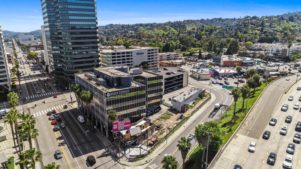 More Photos Of , Sherman Oaks General Retail For Sale