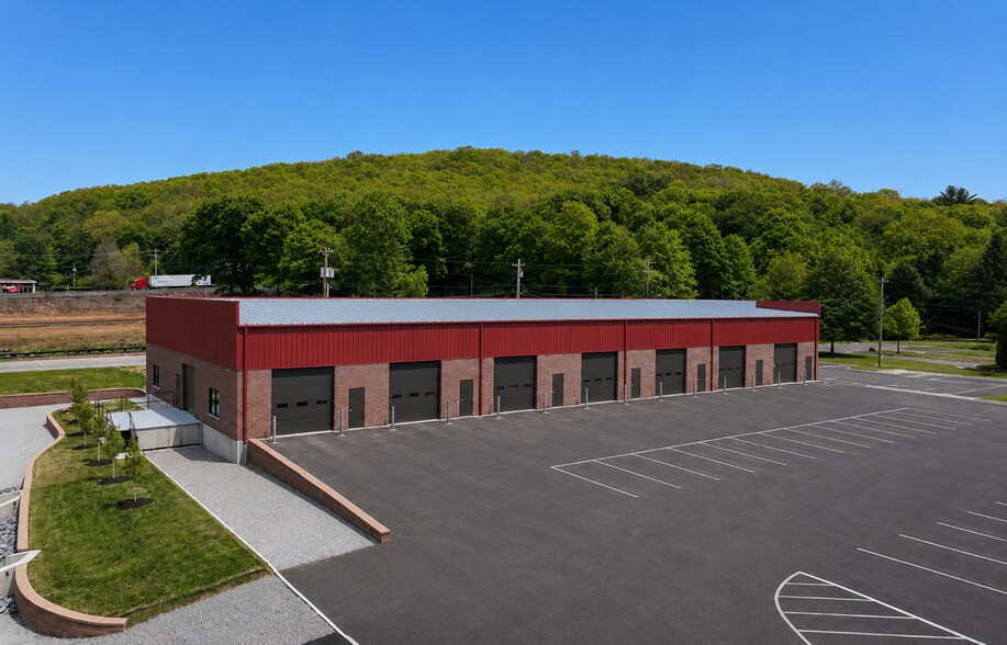More Photos Of 1576 Sussex Turnpike, Randolph Industrial For Lease