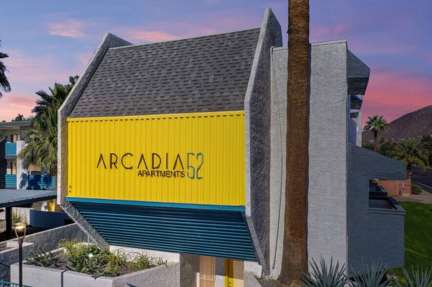 More Photos Of 2930 N 52nd St, Phoenix Apartments For Sale