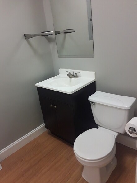 More Photos Of 14310 Auto Park Way, Houston Unknown For Lease