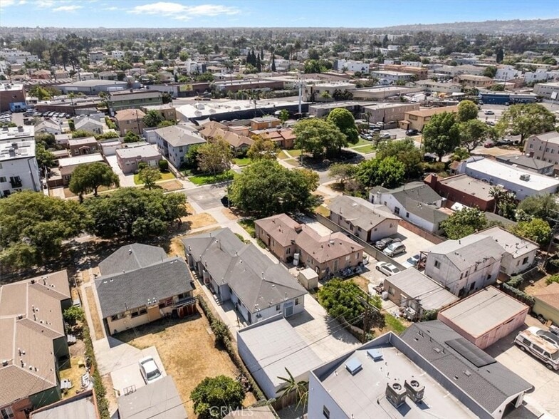 More Photos Of 1901 Hauser Blvd, Los Angeles Apartments For Sale