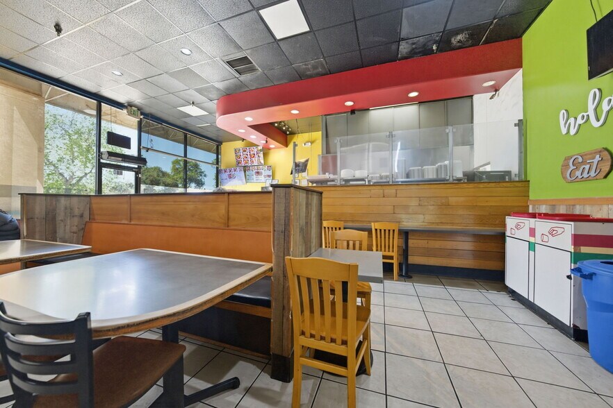 More Photos Of 410 N 11th Ave, Hanford General Retail For Sale