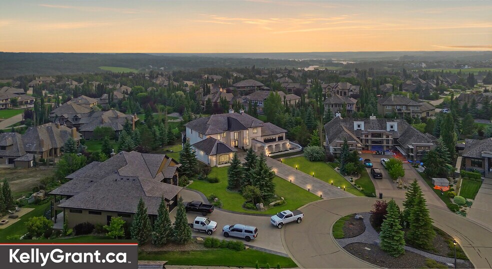 More Photos Of 136 River Heights Ln, Sturgeon County Multifamily For Sale