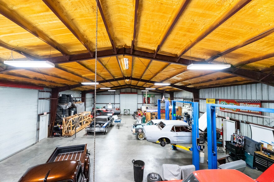 More Photos Of 1201 Steele Rd, Alvin Industrial For Sale