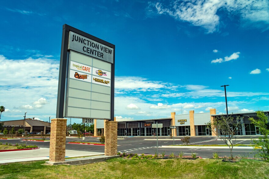 More Photos Of 2101 N Cage Blvd, Pharr Storefront For Lease