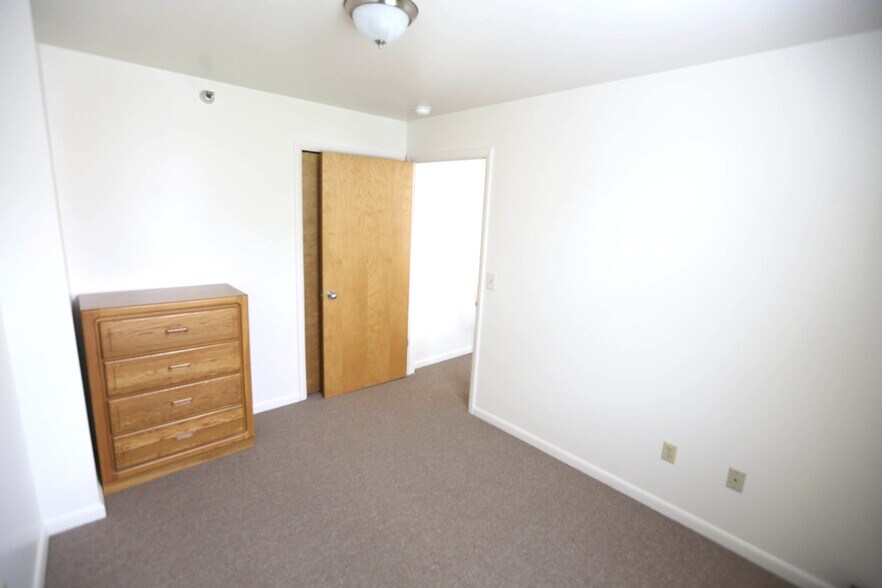 More Photos Of 109 N Cayuga St, Ithaca Apartments For Sale