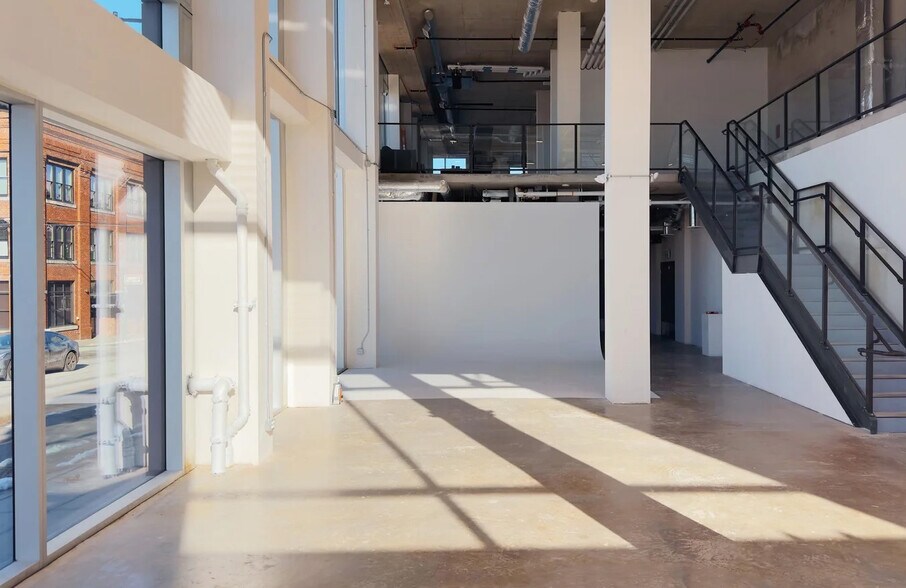 More Photos Of 107 3rd Av E, Vancouver Office For Lease